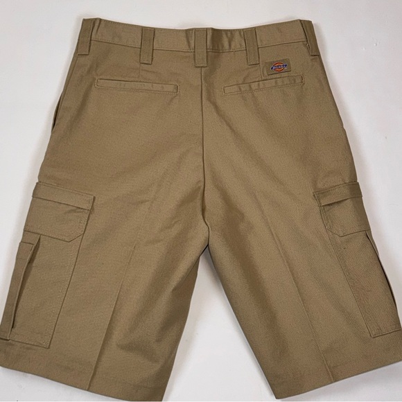 Dickies Men's Cargo Shorts Khaki FLEX Relaxed Fit Duck Cargo 11" Size 32” - Picture 2 of 8